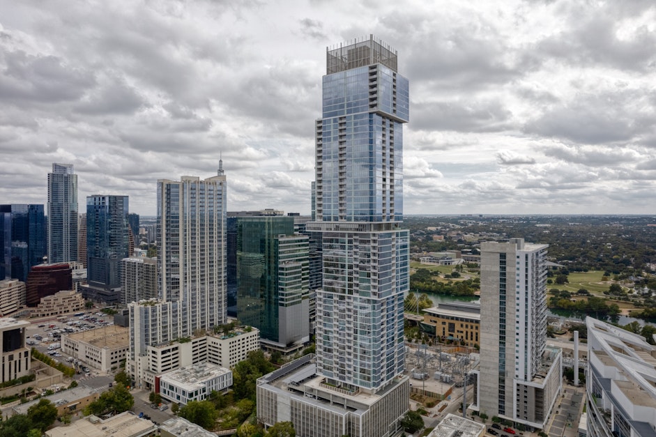 301 West Avenue 3201, Austin, TX 78701, Presented by Sean Skellenger